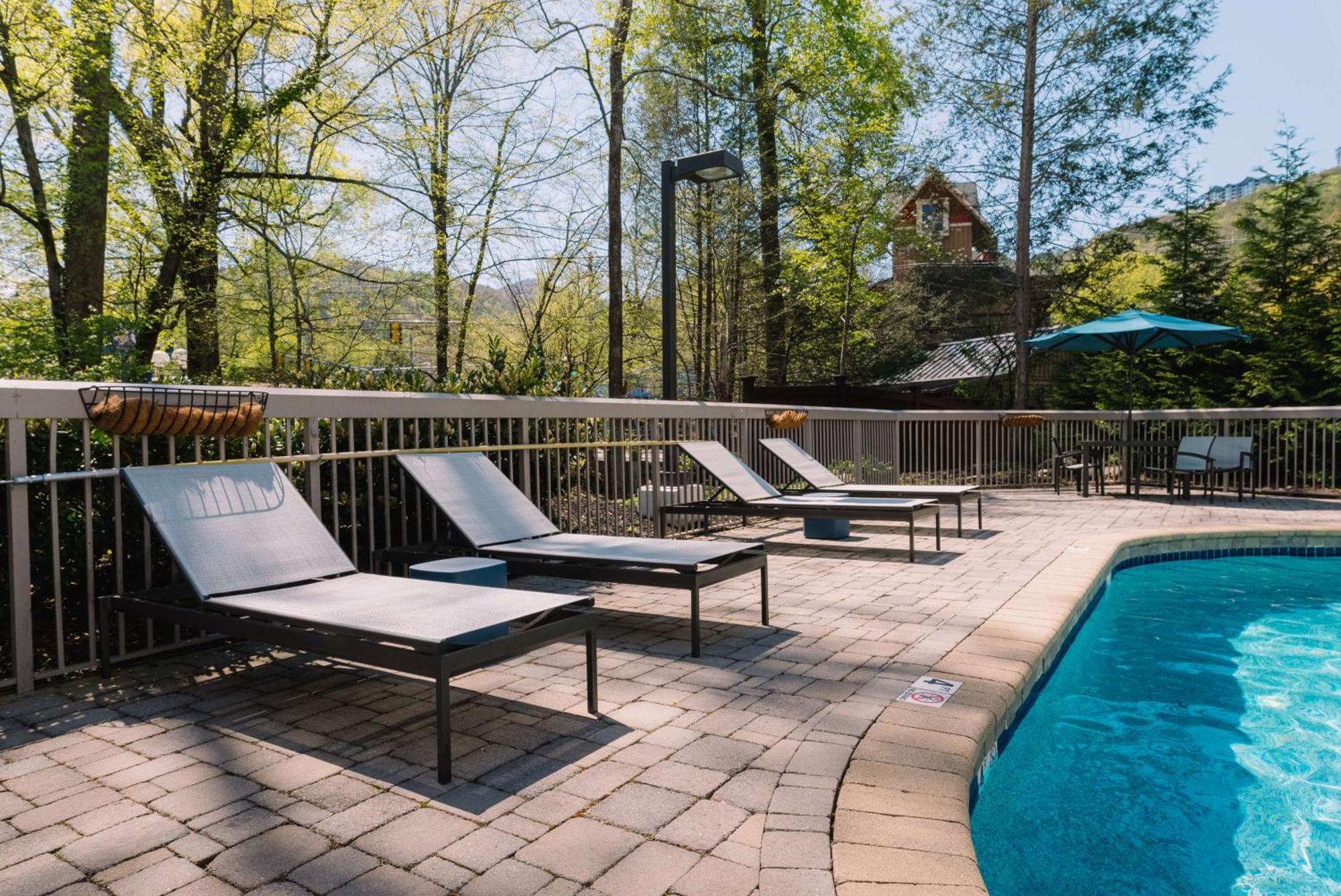 Hampton Inn Gatlinburg Exterior foto